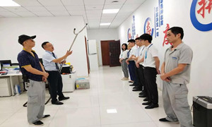 光谷店“防盜搶、保安全”應(yīng)急預(yù)案演練及培訓(xùn)圓滿開(kāi)展