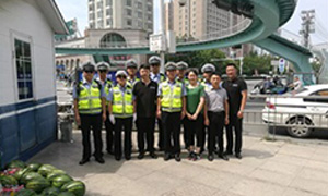 居然所見，皆有溫度——安徽分公司淮南店慰問一線交警 